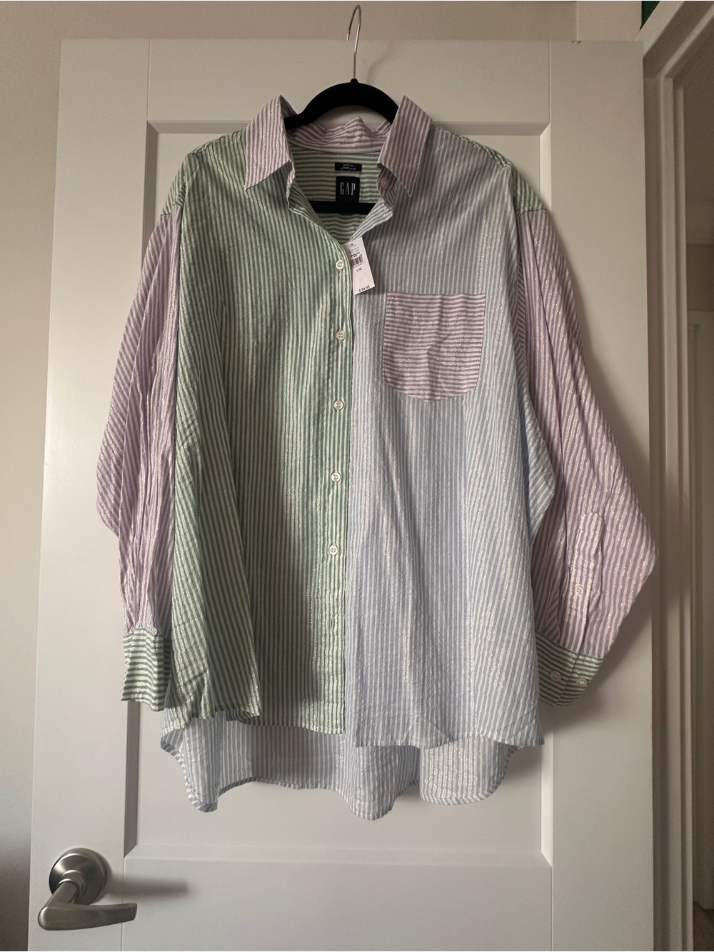 GAP Women’s Pastel Multi-Stripe Button-Down Shirt in Green, Blue & Purple